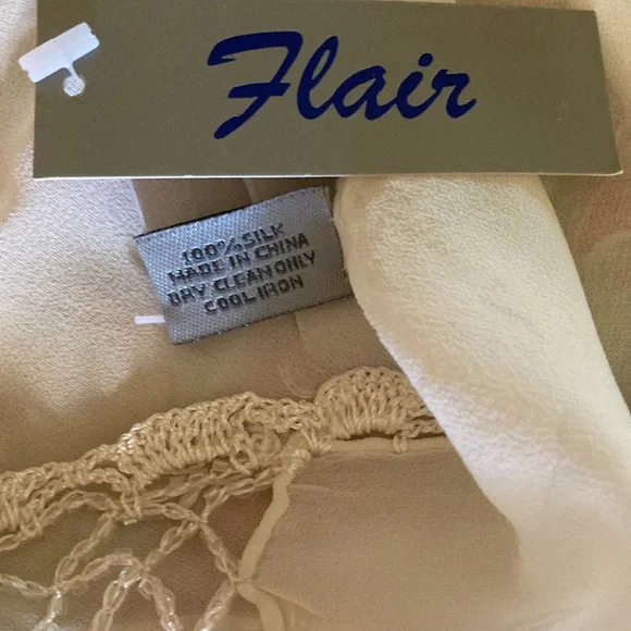 Silk Wrap/Scarf - Picture 4 of 5